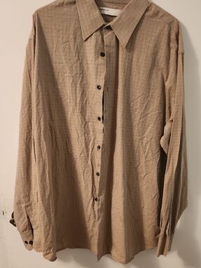 Perry Ellis Men's Classic Beige Button-Up Shirt